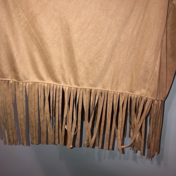 Avenue open front cardigan size 18/20 New with tags tan/brown with fringe trim - Picture 12 of 16